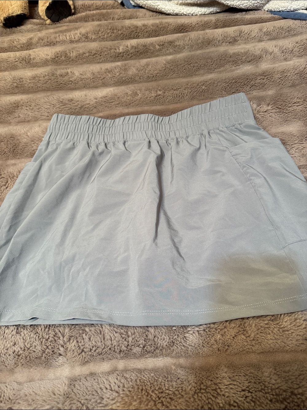 Realtree Women's Light Gray Athletic Skort with Logo - Picture 5 of 6